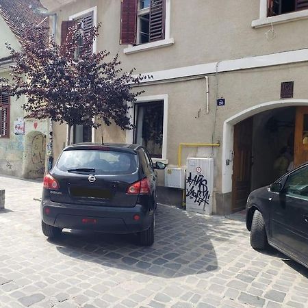 Studio Sforii In Brasov Ris Accommodation Exterior foto